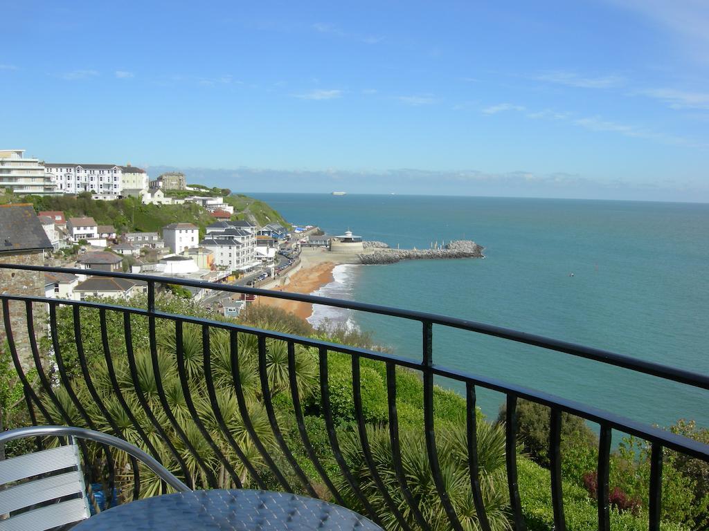 Beach View Apartment *